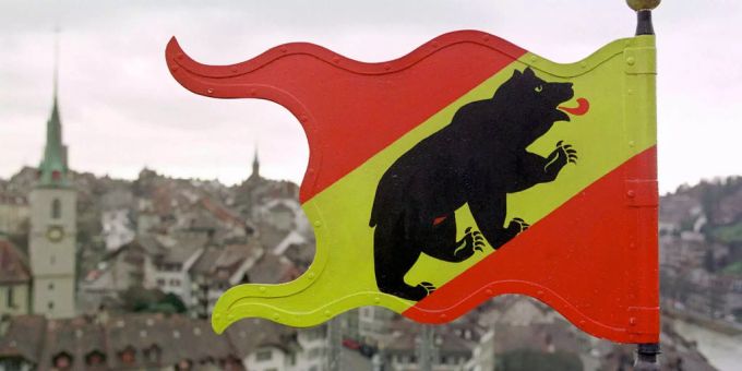 Ein Berner Wappen mitsamt dem Berner Bären. Ein Berner Wappen mitsamt dem Berner Bären.