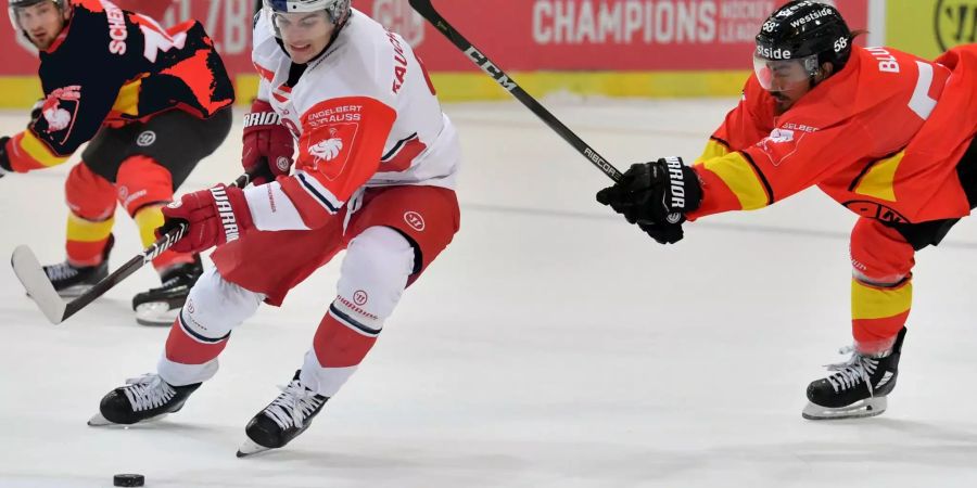 Der Berner Blum versucht Rauchenwald von Salzburg mit allen Mitteln zu stoppen.