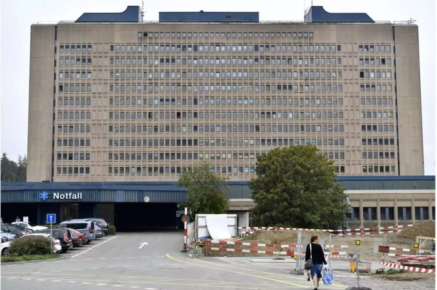 Spatenstich für die Erneuerung des Kantonsspital Baden im August 2018 - Keystone