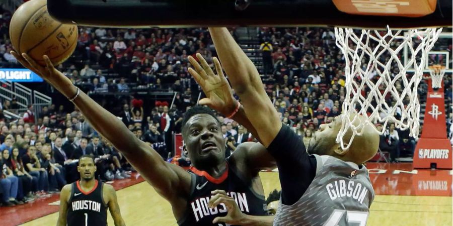 Clint Capela glänzt mit 24 Punkten.