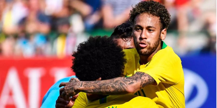 Neymar trifft auch im zweiten Spiel nach seiner Verletzungspause.