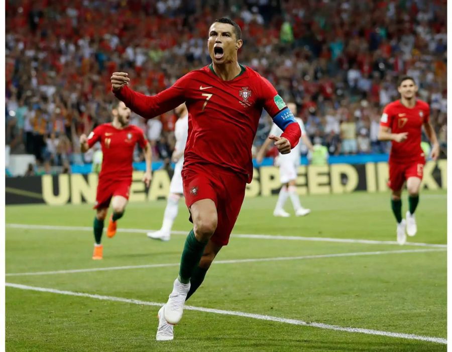 Cristiano Ronaldo rettet Portugal im ersten WM-Spiel gegen Spanien mit drei Toren doch noch das späte Unentschieden.