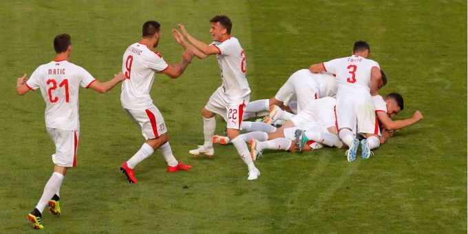 Ob die Serben an der WM 2022 wieder so jubeln werden? fußball-weltmeisterschaft 2022