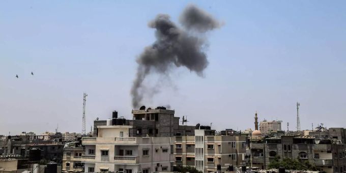 Beil eines Raketenangriffs im Gaza. Beil eines Raketenangriffs im Gaza.