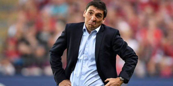 Tayfun Korkut ist einer von nur zwei Trainer, die in der Hinrunde der Bundesliga ihr Amt abgeben mussten. Tayfun Korkut in Freiburg.