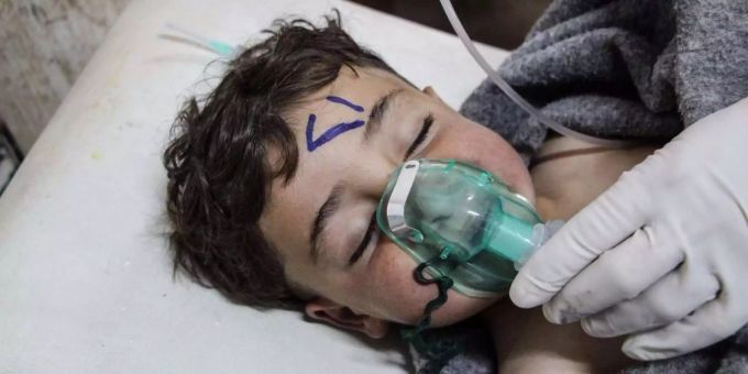 Unter den Opfern der Gas-Angriffe waren auch Zivilisten. Unter den Opfern der Gas-Angriffe waren auch Zivilisten.