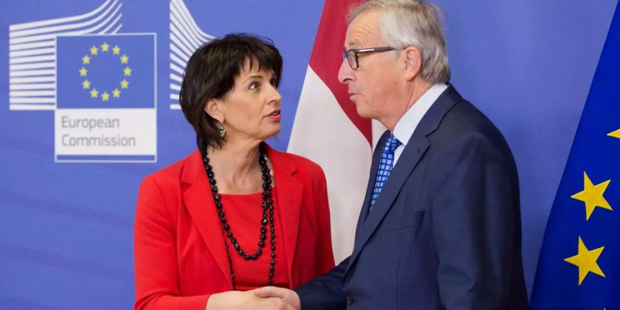 Ja, er kommt wirklich: EU-Kommissionspräsident Jean-Claude Juncker unterzeichnet heute in Bern eine Vereinbarung.