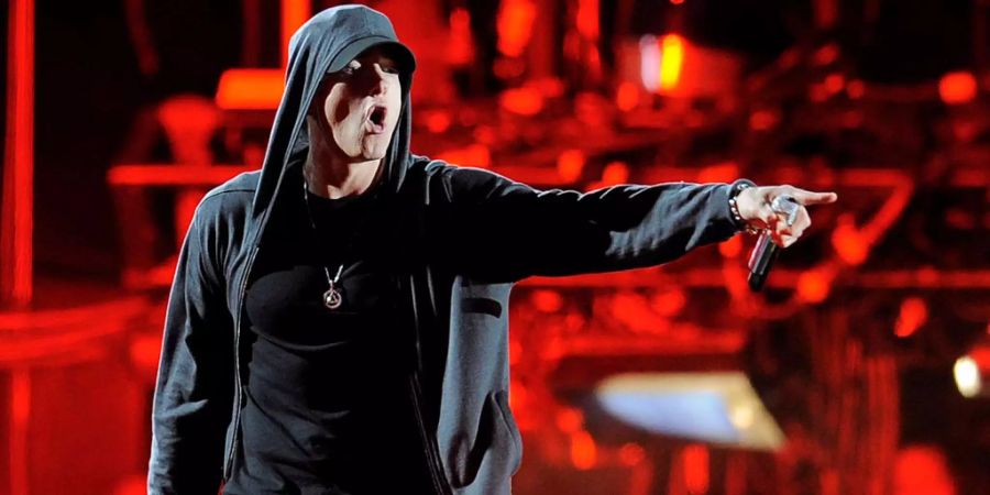 Eminem meldet sich nach vier Jahren mit einem neuen Album zurück.