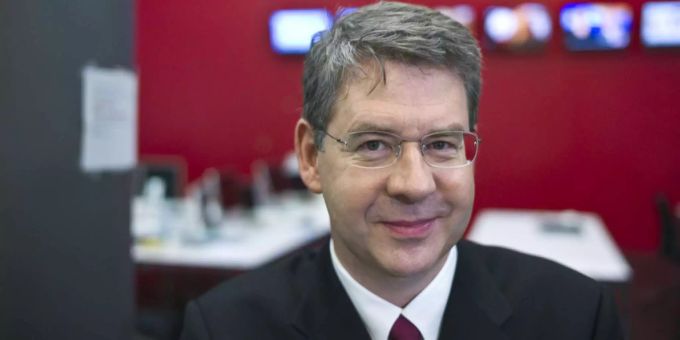 Medienanwalt Martin Wagner (†57) in der Redaktion der Basler Zeitung, die er als Anwalt mit seiner Kanzlei vertrat. Medienanwalt Martin Wagner (†57) in der Redaktion der Basler Zeitung, die er als Anwalt mit seiner Kanzlei vertrat.