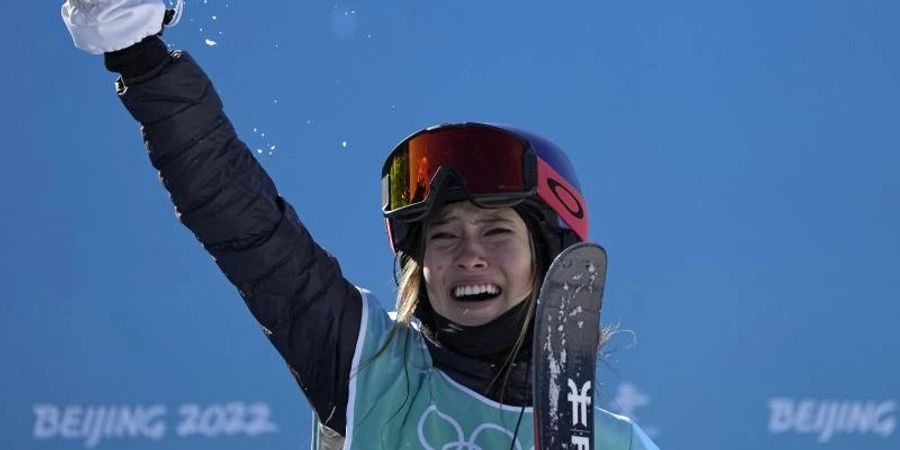 Gewann den Big-Air-Wettbewerb bei den Frauen: Eileen Gu aus China. Foto: Jae C. Hong/AP/dpa