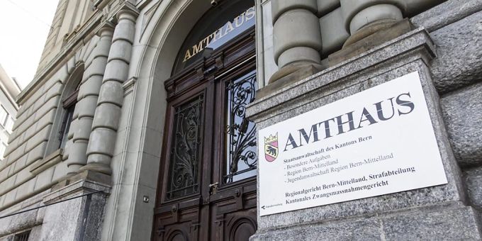 Der Prozess nach einem Tötungsdelikt in Ostermundigen wurde am Regionalgericht Bern-Mittelland eröffnet. (Symbolbild) Der Prozess nach einem Tötungsdelikt in Ostermundigen wurde am Regionalgericht Bern-Mittelland eröffnet. (Symbolbild)