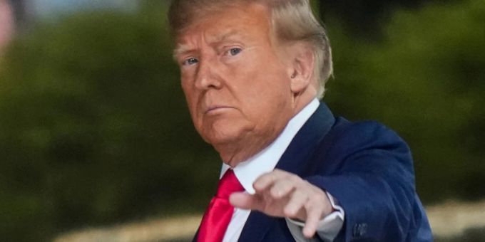 Mega-Geldstrafe - Trump wegen sexuellem Übergriff verurteilt