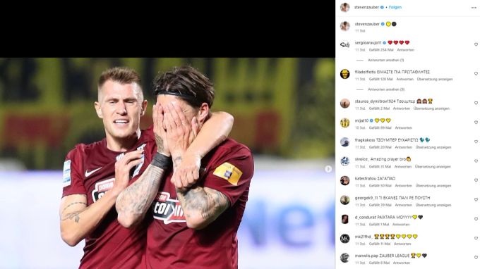 Steven Zuber und sein Teamkollege jubeln nach dem 2:1-Sieg über Aris Thessaloniki. Steven Zuber