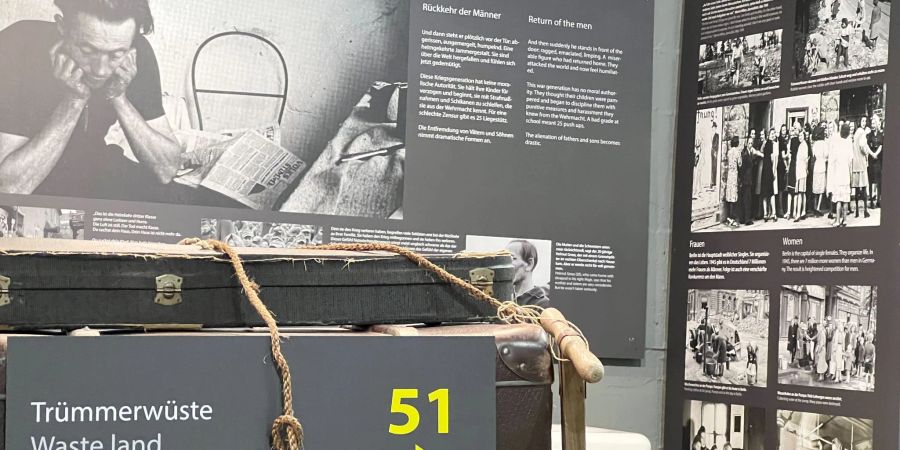 Mit der neuen Ausstellung «Deutschland 1945 - heute» begibt sich der Berliner Story Bunker auf die Spuren der deutschen Geschichte nach dem Zweiten Weltkrieg.
