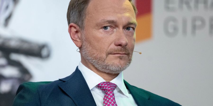 Finanzminister Christian Lindner muss kurzfristig seine Reisepläne ändern.