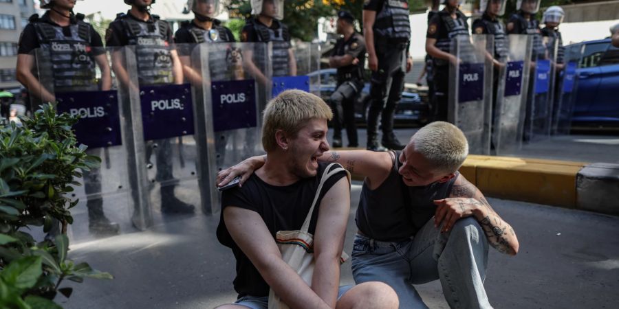 Pride march in Istanbul