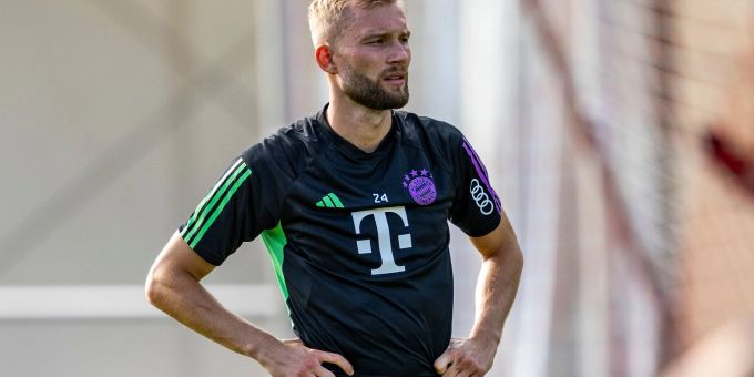 Konrad Laimer kam ablösefrei aus Leipzig zu den Bayern. Konrad Laimer kam ablösefrei aus Leipzig zu den Bayern.