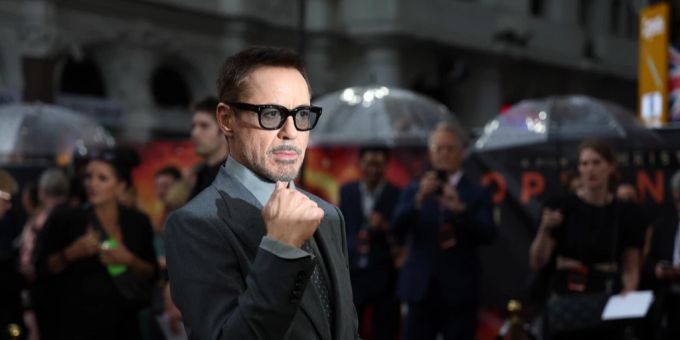 Robert Downey Jr. nimmt am 13. Mai 2023 an der britischen Premiere von Oppenheimer im Zentrum von London, Großbritannien, teil. (Archivbild) robert downey jr.