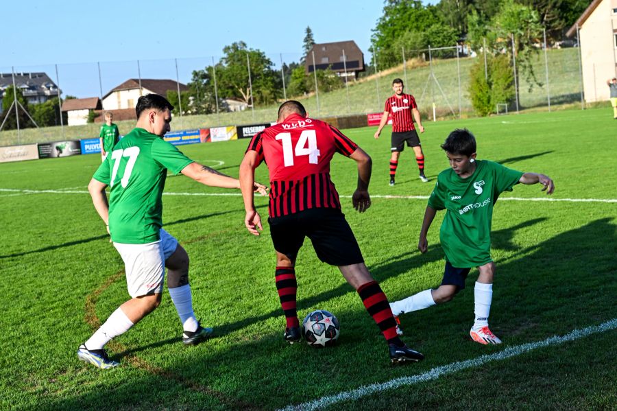 FC Shoppy gegen FC Schönbühl.