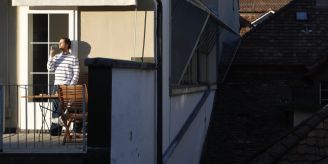 «Nase voll» - Rauchende Nachbarn sorgen bei Hitze für Ärger