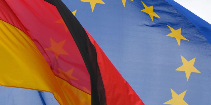 Die Kommission wacht als Hüterin der Verträge darüber, ob sich die Mitgliedsstaaten an EU-Recht halten. Das gilt auch für Deutschland.