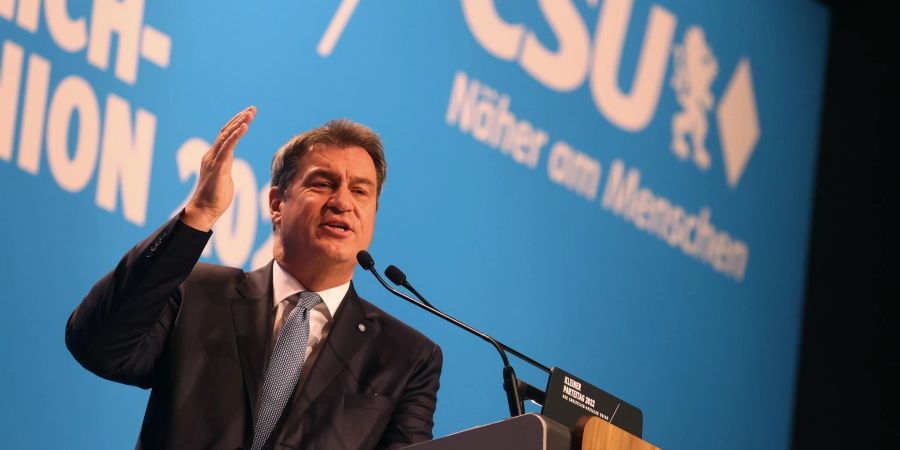 Markus Söder, Parteivorsitzender der CSU, spricht beim kleinen Parteitag der CSU.