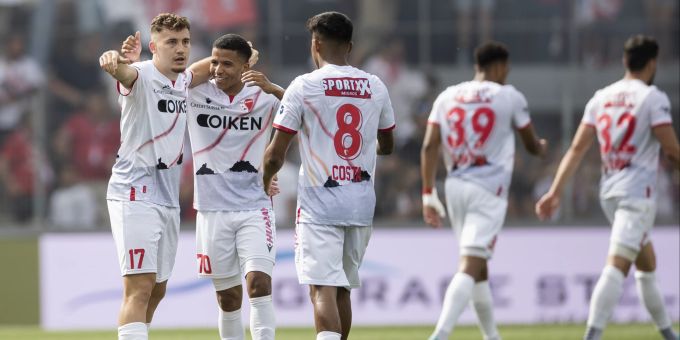 Der FC Sion jubelt über den Verbleib in der Super League. Super League
