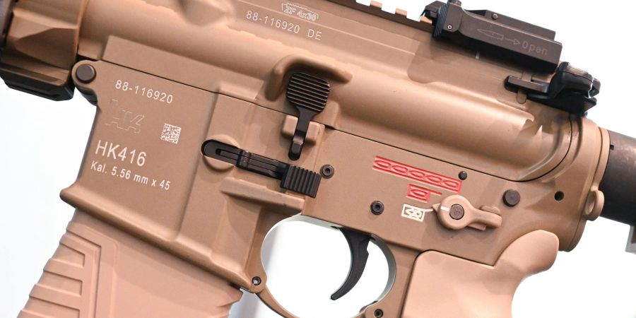 Das Sturmgewehr HK 4-16 des Waffenherstellers Heckler und Koch.