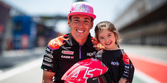 Tochter gerettet - Aleix Espargaró sagt Ärzten mit Helm-Design Danke