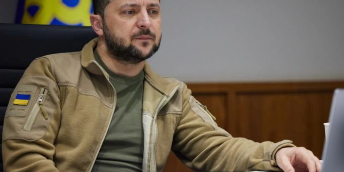Für die Rückkehr zu einem sicheren Leben werde sein Land Geld, Technologie, Fachleute und Wachstumsperspektiven benötigen, sagt Ukraines Präsident Wolodymyr Selenskyj. Foto: Präsidentschaft der Ukraine/ZUMA Press Wire Service/dpa selenskyj