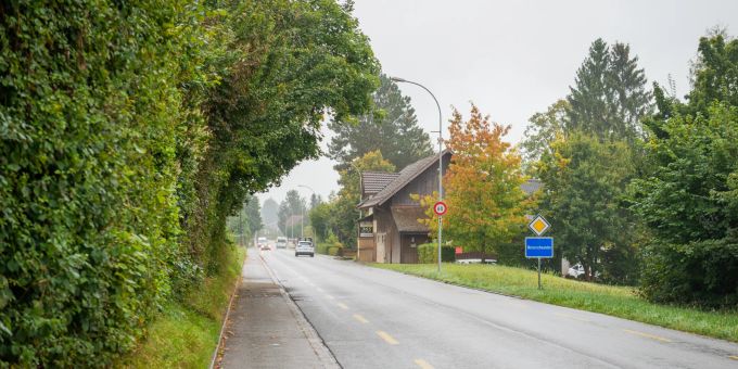 Die Ortseinfahrt Hauptstrasse in Meisterschwanden. Die Ortseinfahrt Hauptstrasse in Meisterschwanden.