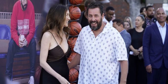 Adam Sandler und seine Frau Jackie an der Premiere von «Hustle» am 1. Juni 2022 in Los Angeles. adam sandler
