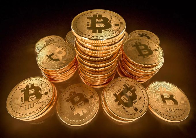 Ein Satoshi bezeichnet heutzutage den kleinsten, tauschbaren Anteil eines Bitcoin. Er entspricht einem Hundertmillionstel eines Bitcoins. Bitcoin