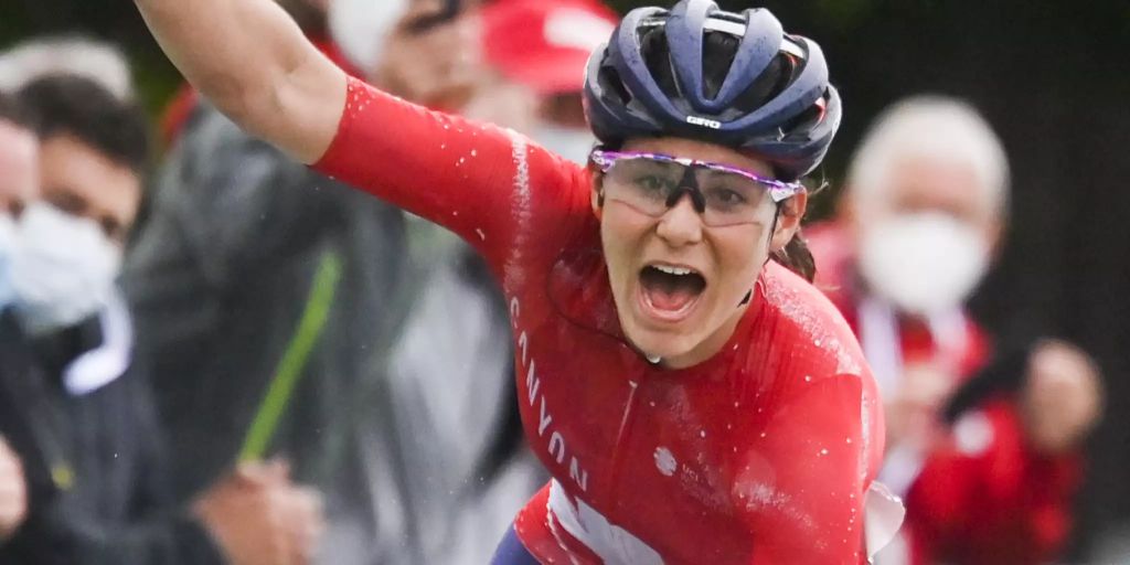 Tour De Suisse Elise Chabbey Gewinnt Erste Frauen Etappe