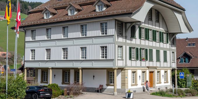 Die Gemeindeverwaltung Walkringen an der Unterdorfstrasse 1. Die Gemeindeverwaltung Walkringen an der Unterdorfstrasse 1.