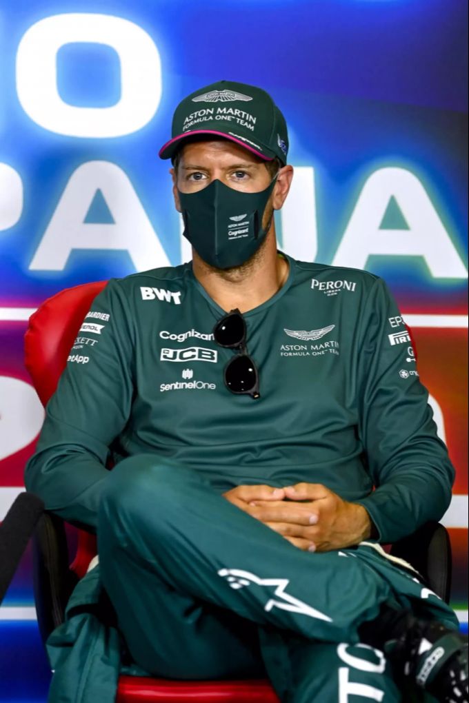 Glaubt, dass Hawkins ihm helfen kann: Sebastian Vettel. Sebastian Vettel