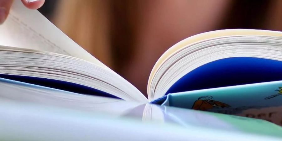 Rekord-Gedächtnissportler können sich Hunderte Wörter merken. Foto: Jan Woitas/Symbolbild/dpa