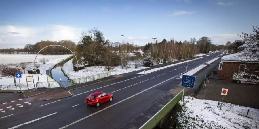 Wegen stark steigender Corona-Infektionszahlen gelten die Niederlande nun aus deutscher Sicht als Hochinzidenzgebiet. Foto: Vincent Jannink/ANP/dpa