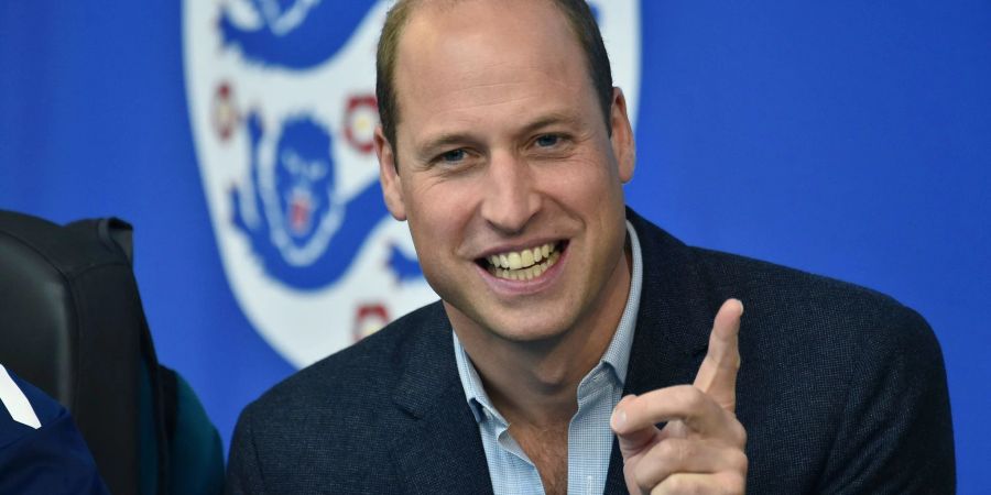 Der britische Thronfolger Prinz William wünscht den englischen Fussballerinnen Glück fürs Finale.