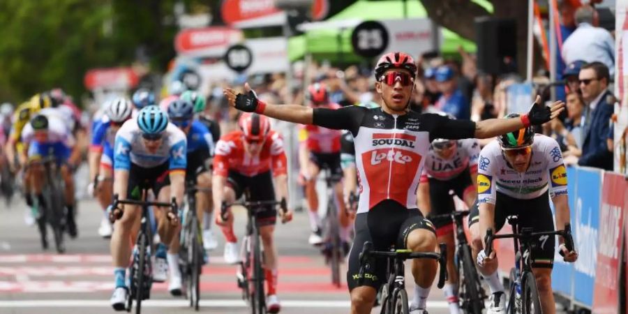 Caleb Ewan war auf der vierten Etappe nicht zu schlagen. Foto: David Mariuz/AAP/dpa