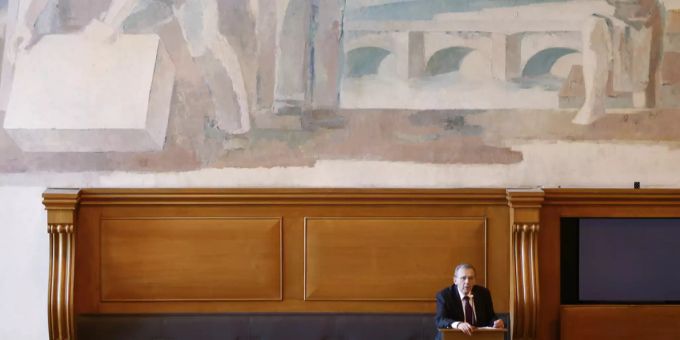 Während einer Grossratssitzung im Berner Rathaus. Berner Rathaus