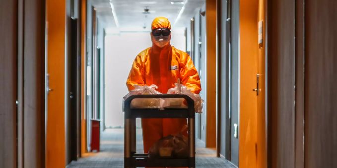 Die Erkrankten wurden umgehend Quarantäne geschickt. Coronavirus