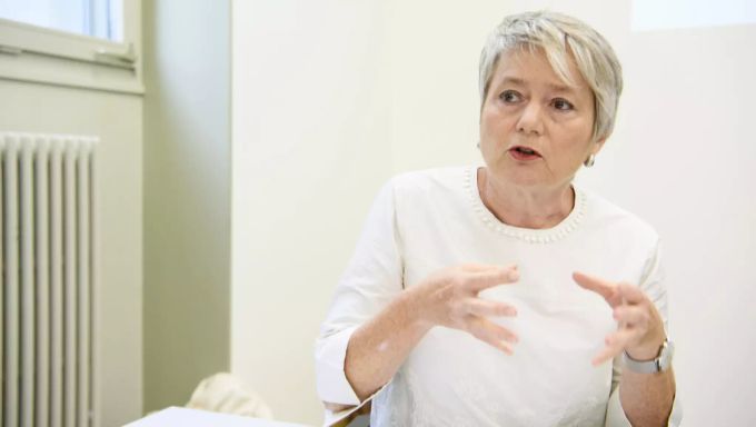Jacqueline Fehr, Zürcher SP-Regierungsrätin, erklärt sich nach der Kritik an ihrem Post. fehr