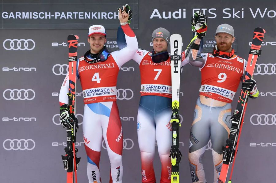 Eine Woche zuvor fuhr der 23-jährige Schweizer (l.) im Riesenslalom von Garmisch-Partenkirchen auf Rang 2.