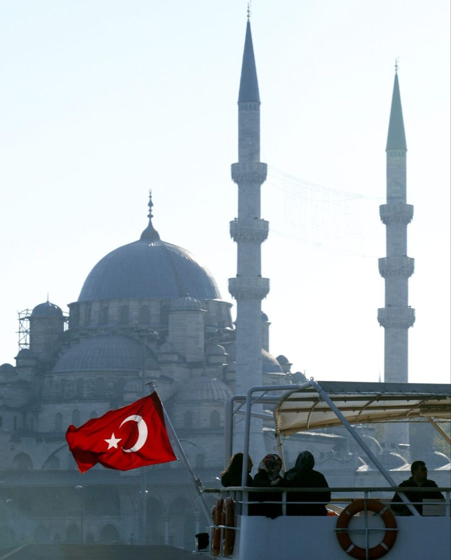 Experten vermuten, die Gelder könnten direkt aus der Türkei stammen. (Symbolbild)