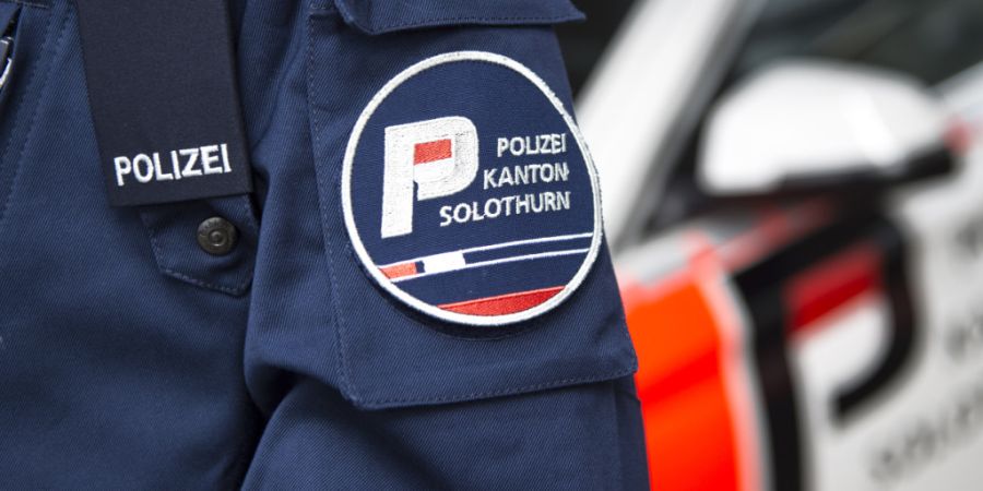 Die Polizei des Kantons Solothurn hat zwei mutmassliche Einbrecher festgenommen. (Symbolbild)