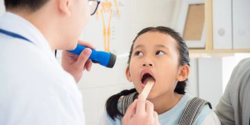 Kind, Arzt, Untersuchung, Mund