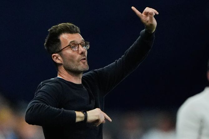 Raphael Wicky YB Kansas