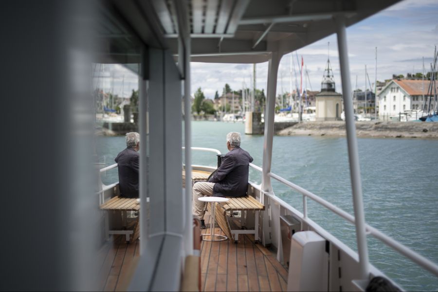 Der Streit beinhaltet unter anderem eine gekündigte Vereinbarung und ein Partyschiff.