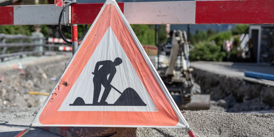 Strassenschild Signalisierung Bauarbeiten Warnsignal